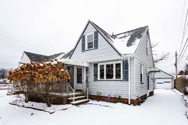 Building Photo - 5048 Claremont Blvd