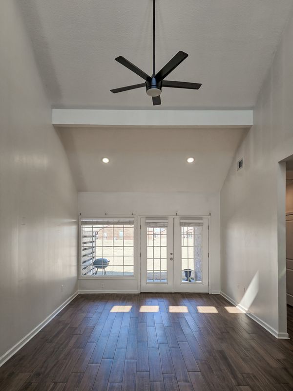 Photo - 4804 Antosh Cir