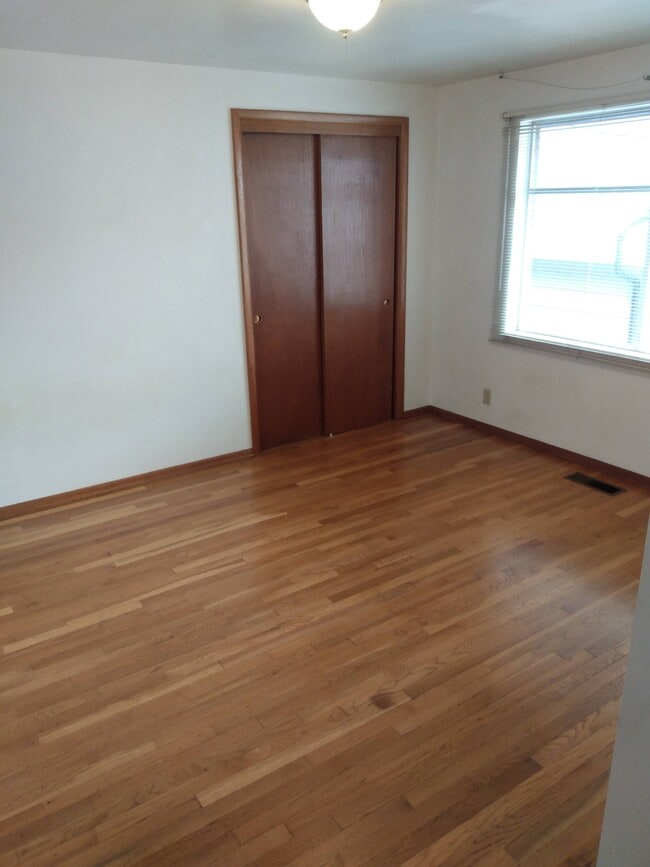 Photo - 915 NW 56th St Unit Triplex