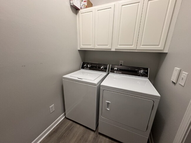Photo - Modern 3rd-Floor Condo Near Beach & Southside Unidad 1312