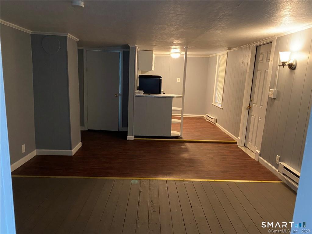 Photo - 139 N Main St Unit LL