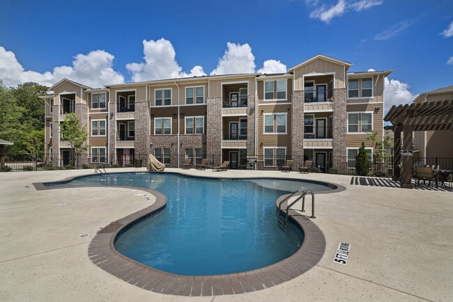 Photo - Stonebridge Apartments