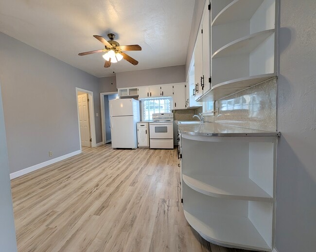 Photo - 306 N State St Unit 1