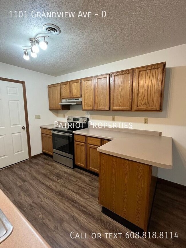 Photo - 1101 Grandview Ave Unidad D