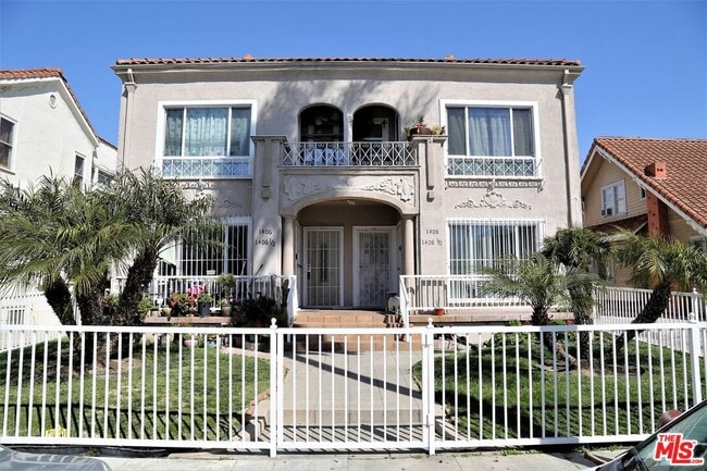 Building Photo - 1406 2nd Ave Unit 1406.5-1406.5 Rental