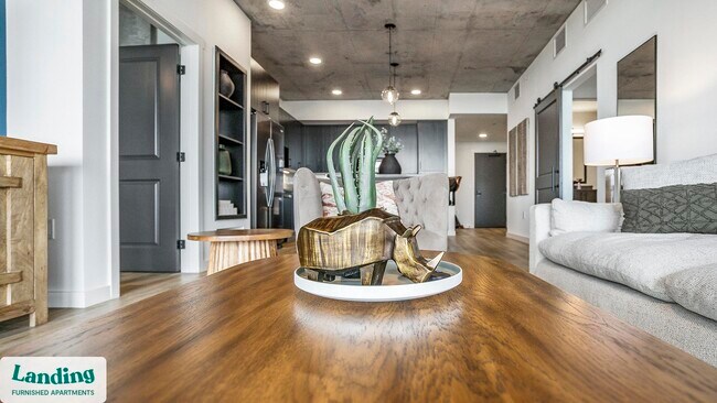 Photo - 221 Main St N Unidad 1117.1410236