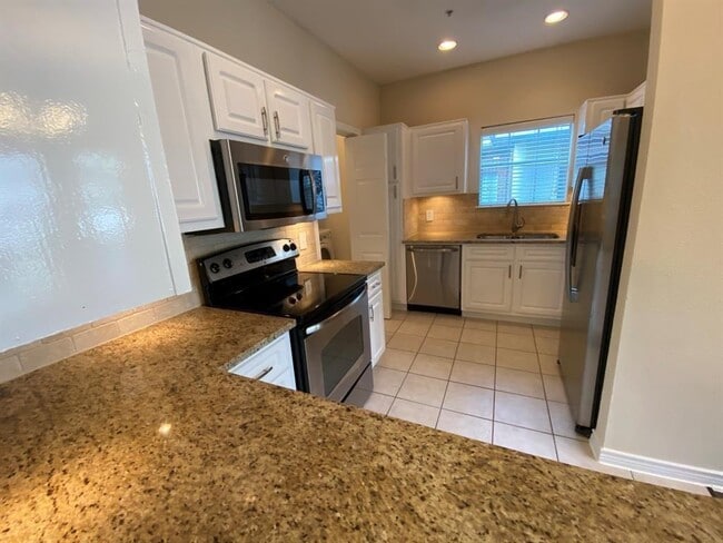 Building Photo - 2350 Westcreek Ln Unit 1114 Rental