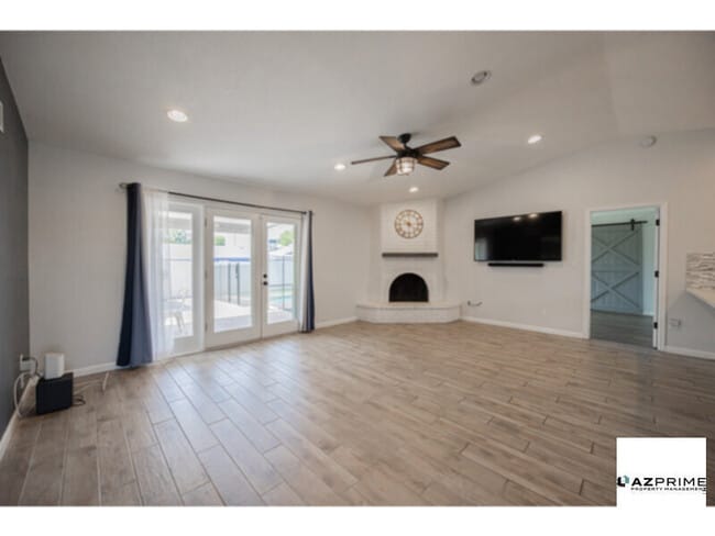 Photo - Beautiful 3/2 Scottsdale House - Oasis with Pool!