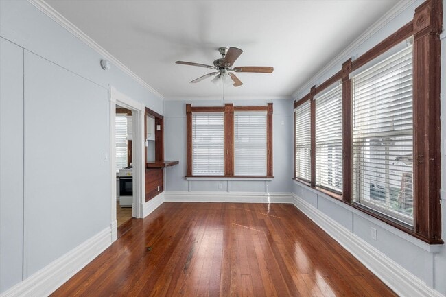 Building Photo - 532 Fleming St