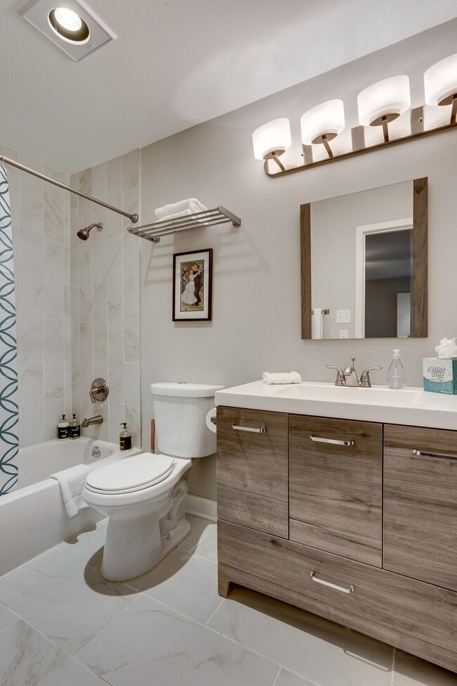 Photo - 226 S Hoyne Ave Unidad ID1255621P