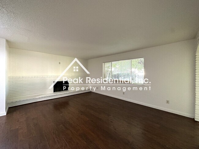 5732 Garfield Ave Unit 1
