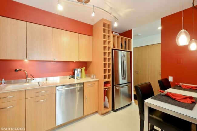 Photo - 260 E Chestnut St Unidad 2603