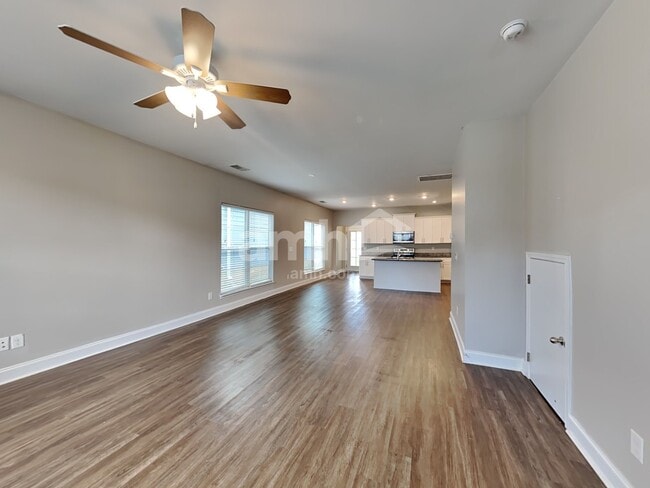 Photo - 5211 Tupelo St