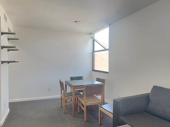 56 E Daniel St Unit C1