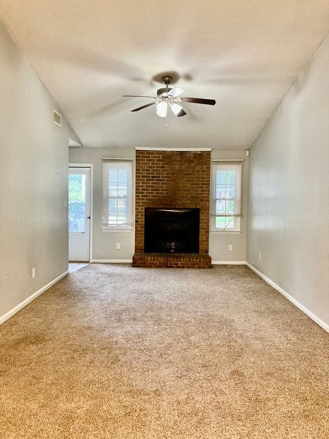 Photo - 2 Bed 2 Bath Duplex for Rent