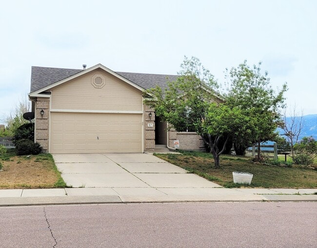 Building Photo - 97 Misty Creek Dr