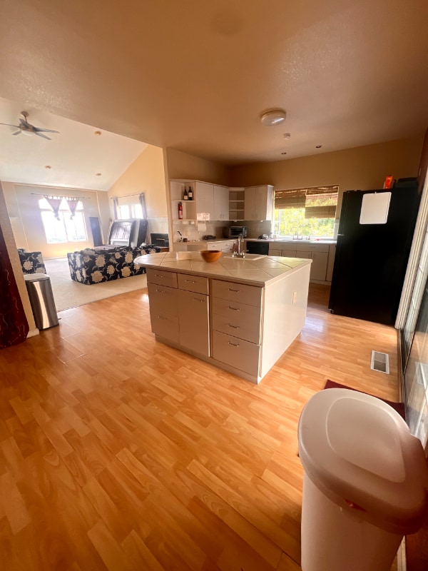 Photo - 10072 Roseview Dr