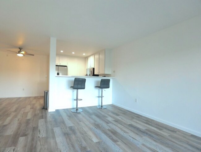 Photo - 6780 Friars Rd Unit 206