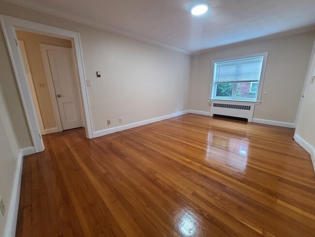 Photo - 429 Newport Ave Unit 4