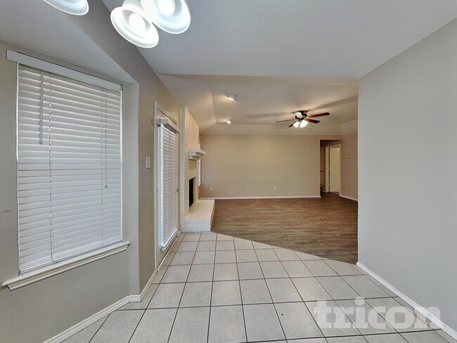 Photo - 5708 Woodsetter Ct