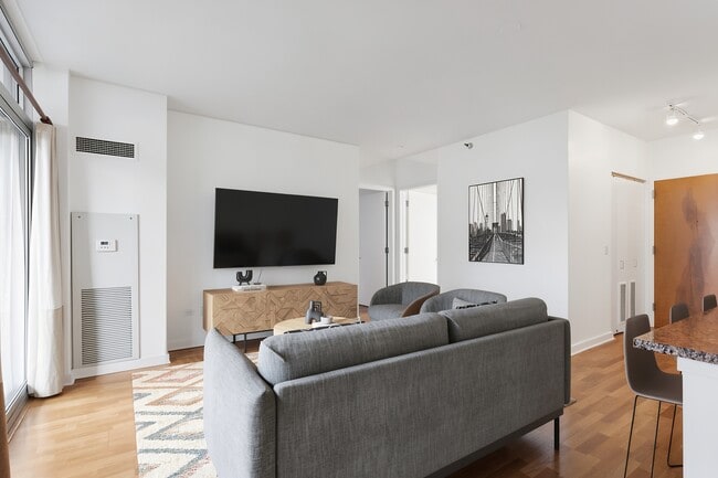 Photo - 330 W Grand Ave Unit 1403