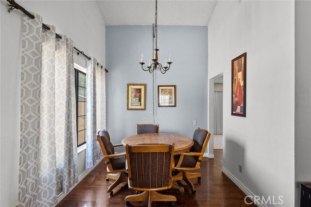 Photo - 663 Eston Pl