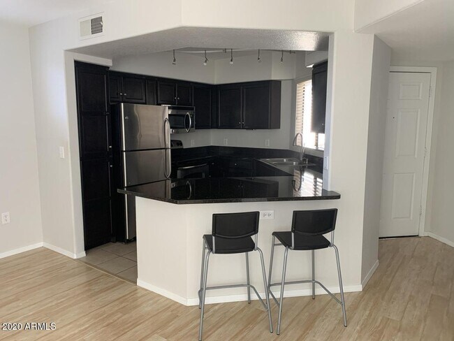 Photo - 3848 N 3rd Ave Unidad 3020