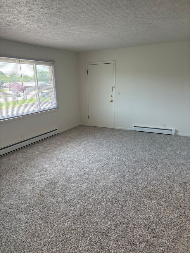 Photo - 834 N Bell St Unit #8