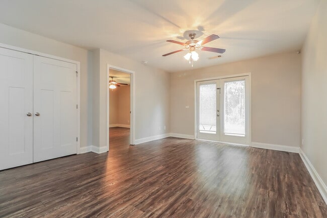 Photo - 177 Colony Park Ln