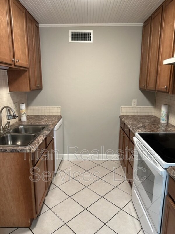 Photo - 1301 St John St Unit 107