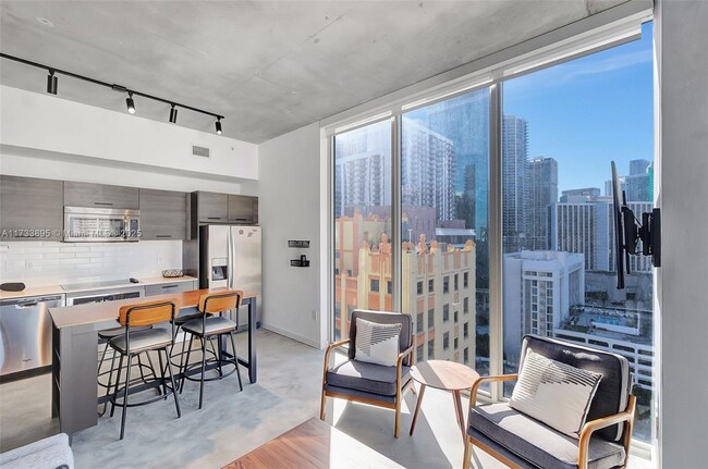 Photo - 151 SE 1st St Unit 1511