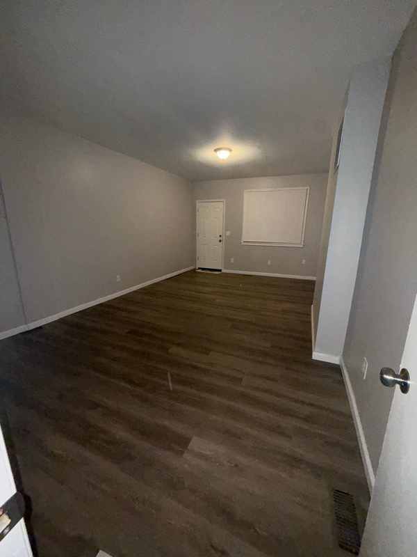 Photo - 1111 Louis St