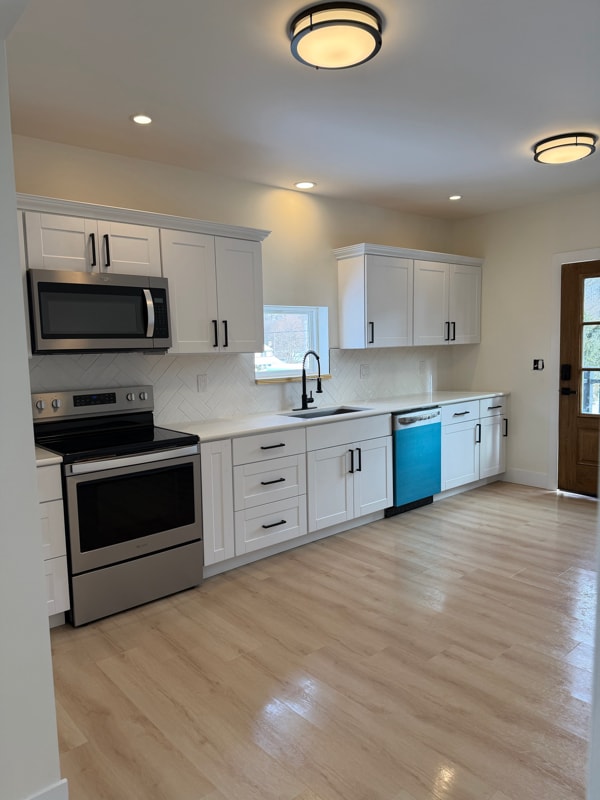 Building Photo - 204 E Plank Rd