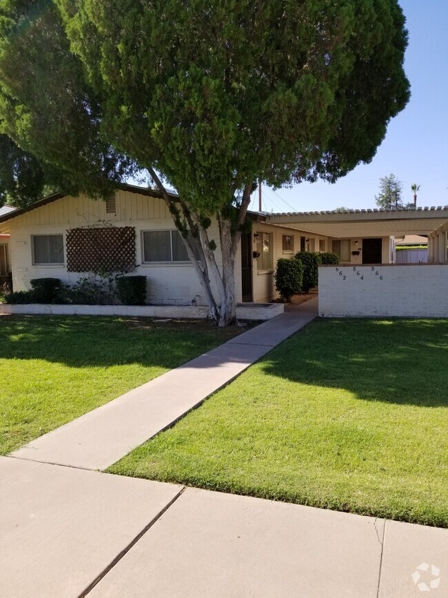 Building Photo - 862 E 4th Pl Unit 862 E. 4th Place Rental