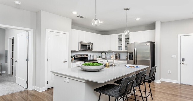 Aviation Crossing Apartments