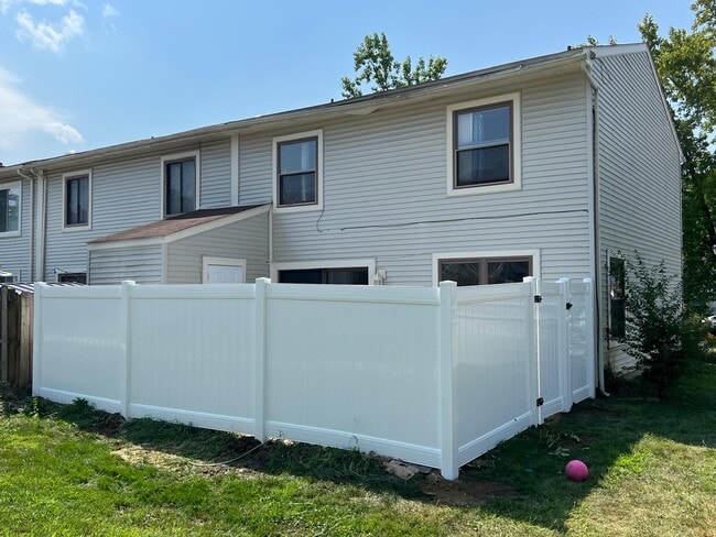 Photo - 246 Fir Tree Ct