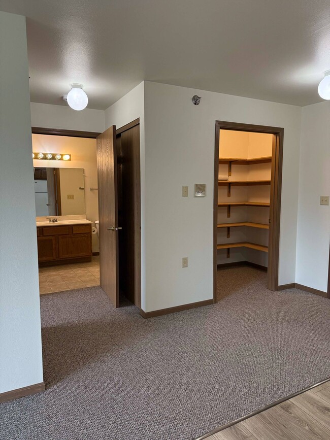 Photo - 840 Weinert Rd Unit 209