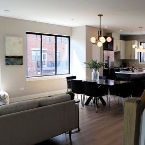 Photo - 322 S School St