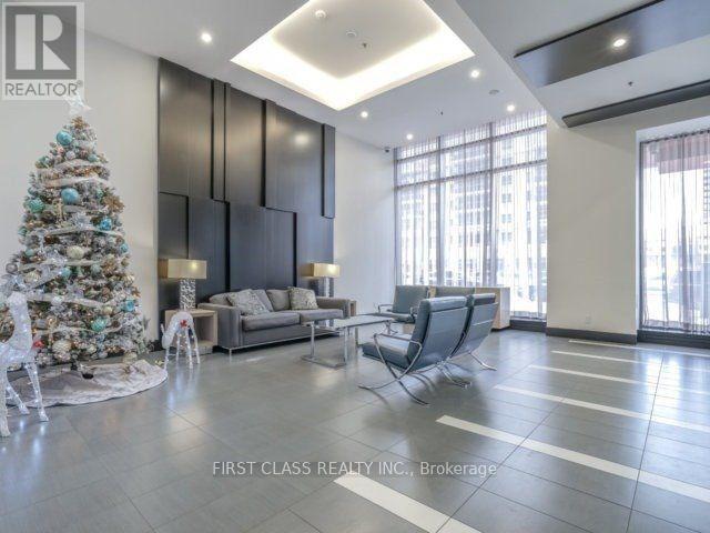 Photo - 4070 Confederation Pkwy Unit 4407