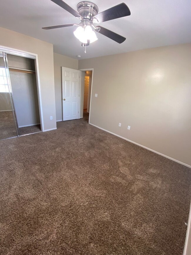 Photo - Amazing 5 Bedroom home off of Buena Vista & Panama Lane!