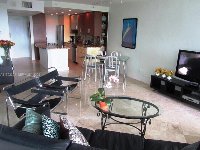 Photo - 100 Lincoln Rd Unidad 444