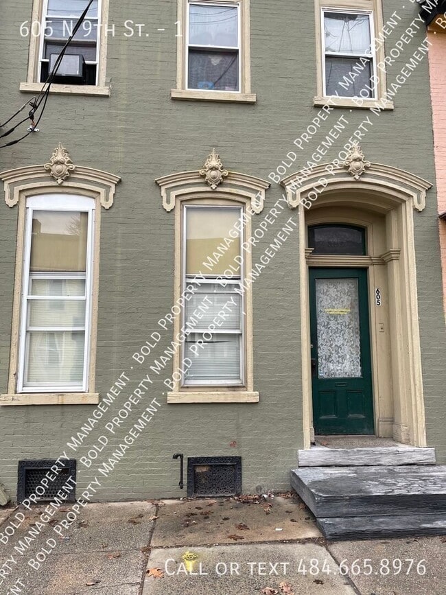 Building Photo - 605 N 9th St Unit 1
