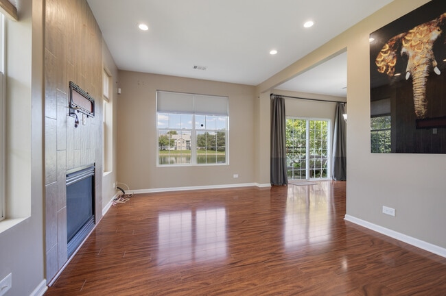 Photo - 1829 Golden Gate Ln