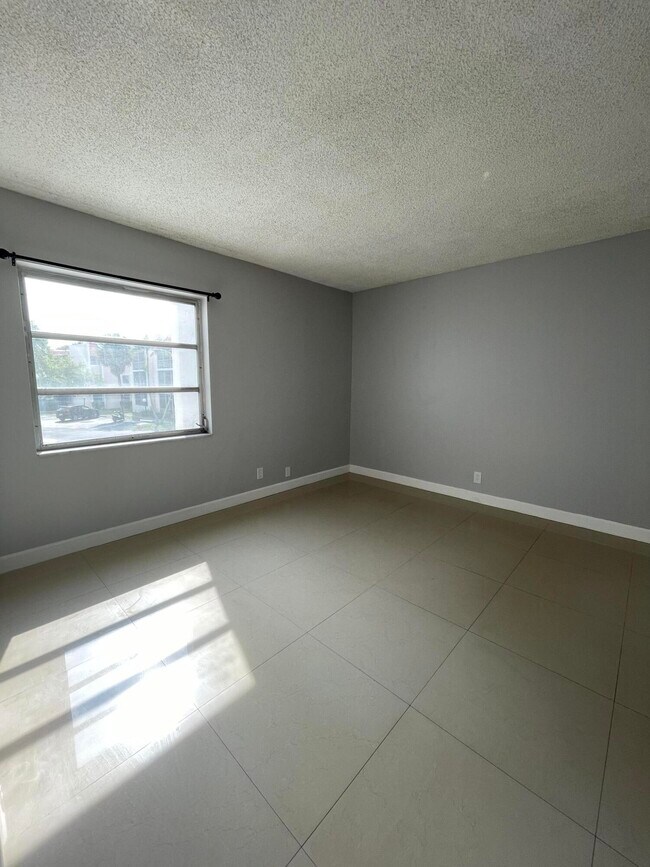 Photo - 626 NW 13th St Unit 26