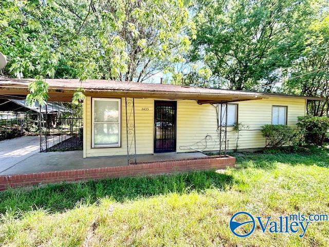 Photo - 2433 Shepherd Dr NW