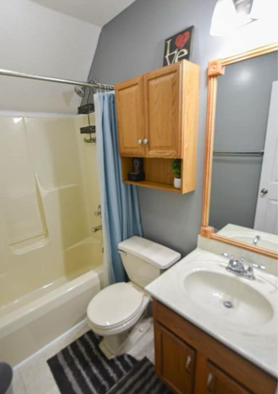 Photo - 2021 Windmeade Dr