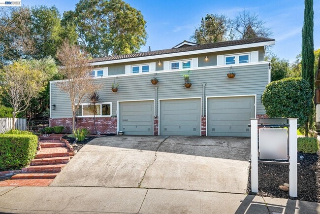 4262 Tamur Ct