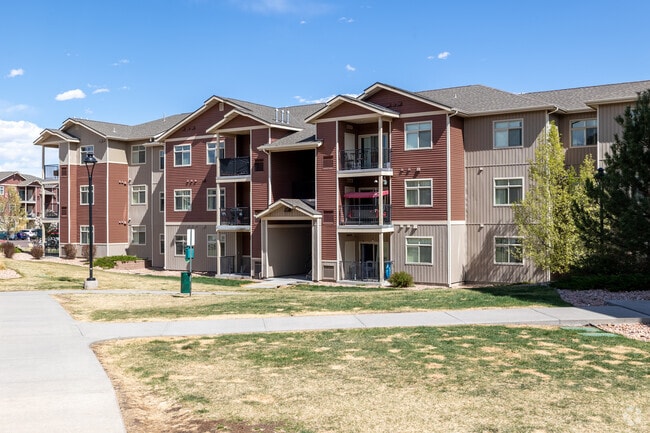 Vista alternativa del edificio - COPPER CREEK