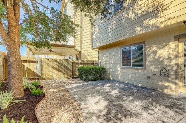 Photo - 10718 Clearview Villa Pl