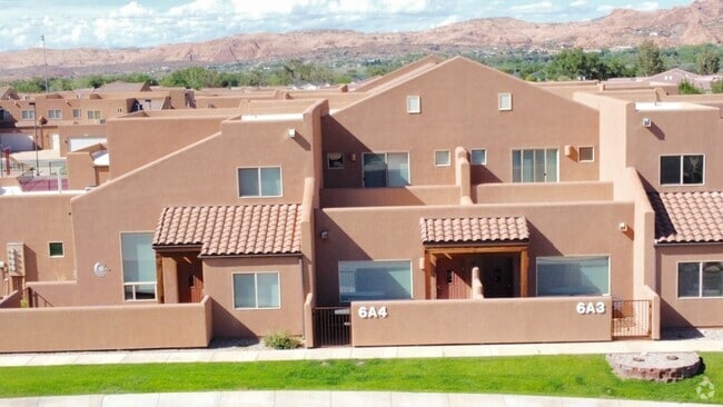 Building Photo - 3862 Desert Willow Cir Unit #6A4 Rental